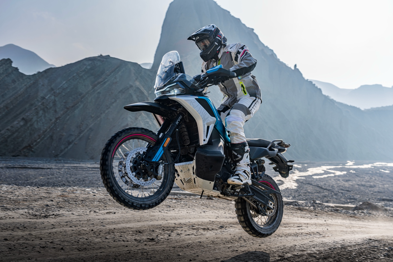 CFMOTO ve Brembo, Motosiklet Performans� ve G�venli�ini �leriye Ta��mak ��in Uzun Vadeli Stratejik �� Birli�ine �mza Att�.